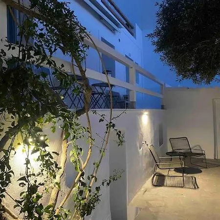 31 Seafront Apartment Parikia  Exterior photo