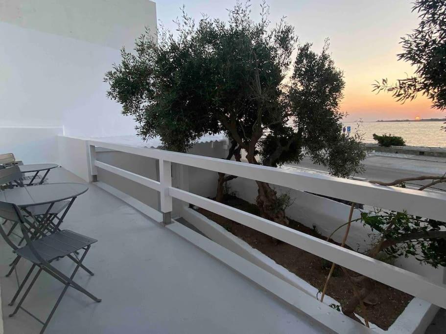 31 Seafront Parikia (Paros)