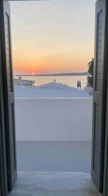 31 Seafront Apartment *